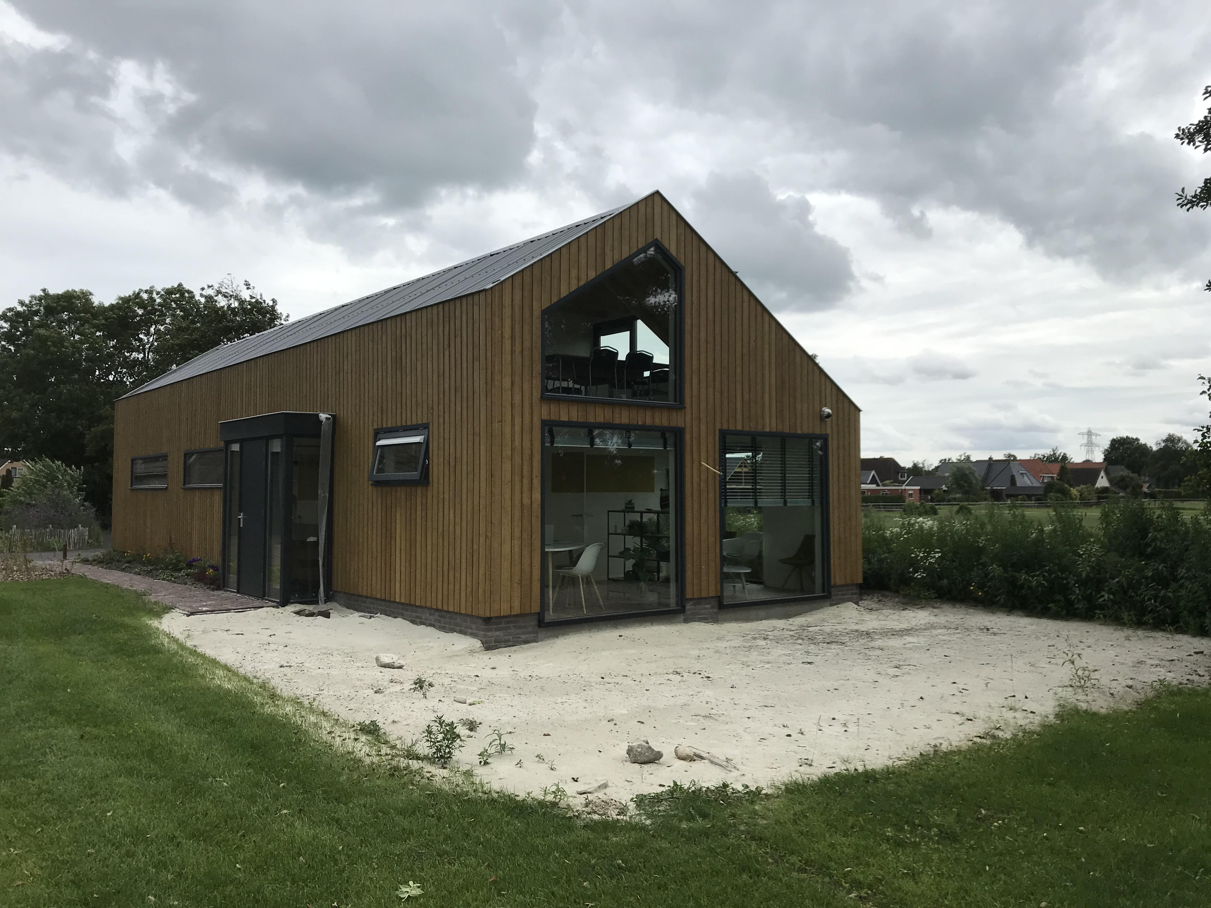 Studio Wijnjewoude achter