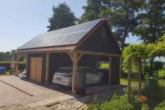 Schuur-met-carport-en-lounge.-Marum